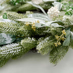 30 inch northern woodland wreath close view