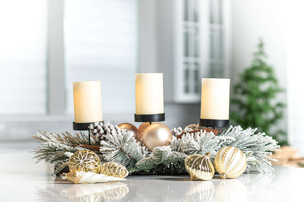 26" Winter White Centerpiece